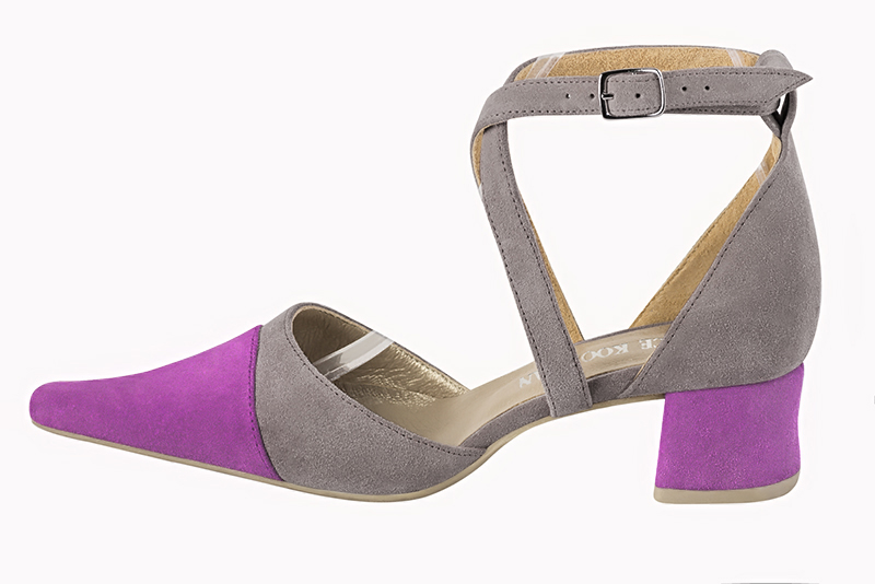 Mauve purple and pebble grey women's dress pumps. Pointed toe. Low flare heels. Profile view - Florence KOOIJMAN